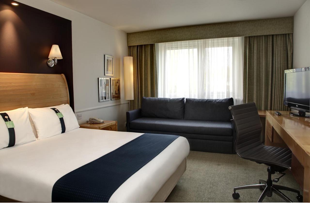 Holiday Inn London Brent Cross, An Ihg Hotel Exteriör bild