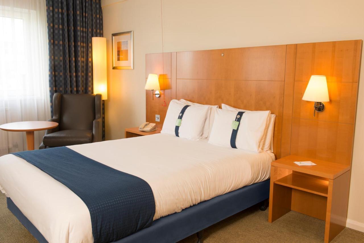 Holiday Inn London Brent Cross, An Ihg Hotel Exteriör bild
